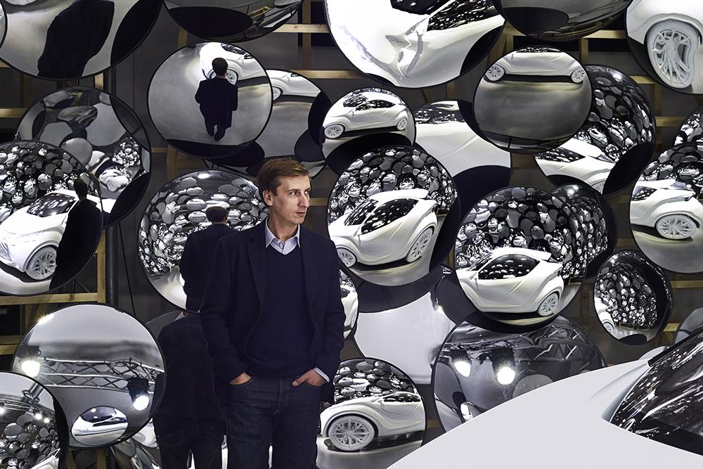 01 Zone 1 Conceptcar with Philippe high