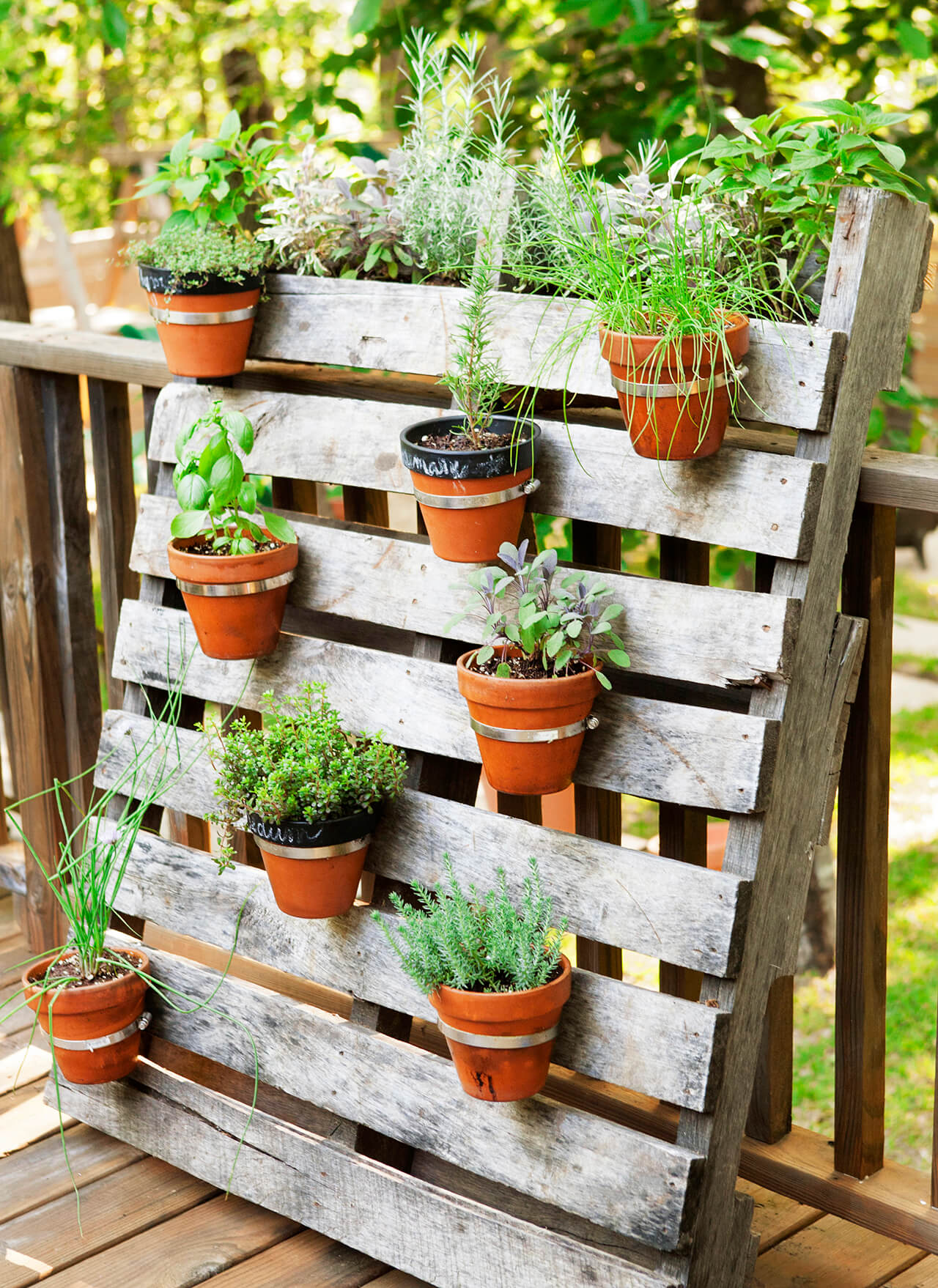 18 creative garden container ideas homebnc