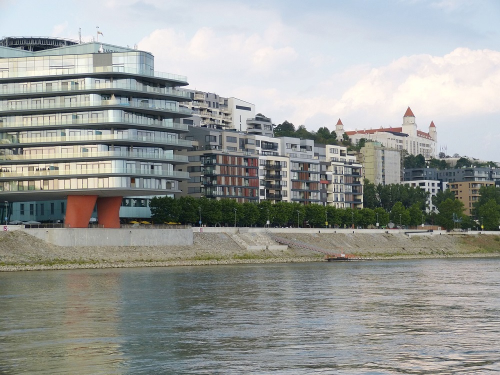 bratislava 2531198 1280