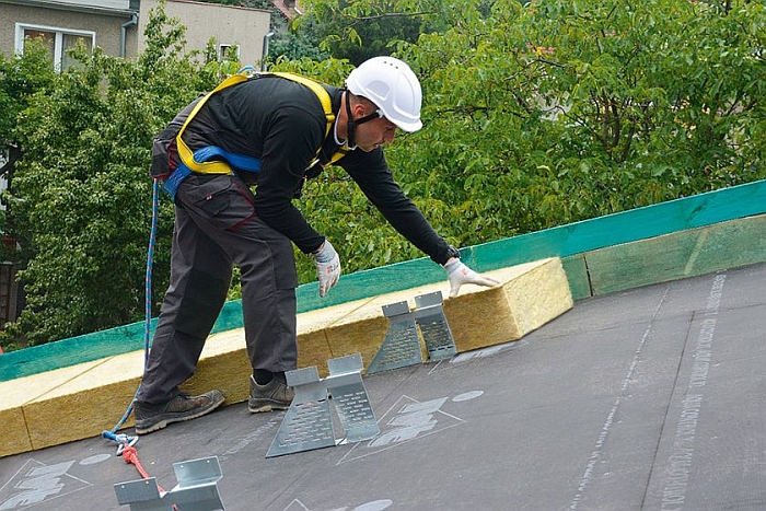 rockwool izolace nad krokvami systemove reseni toprock stavebnictvo byvanie