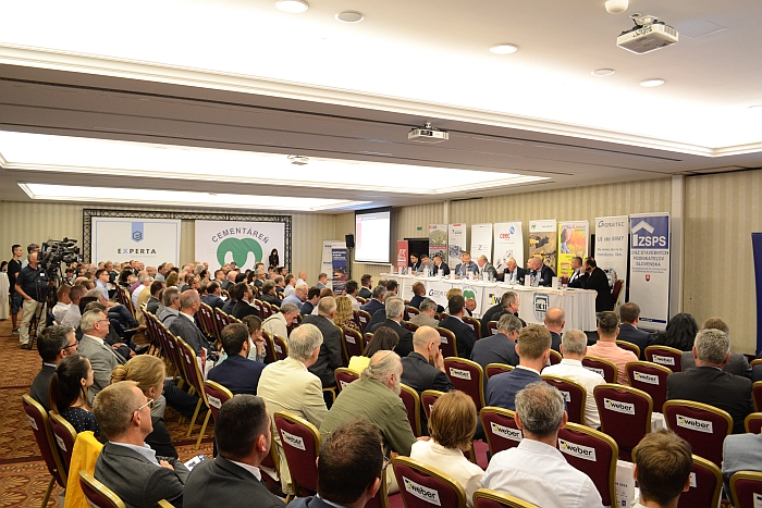 ceec konferencia lidrov v stavebnictve bratislava 2019 casopis sab stavebnictvo byvanie