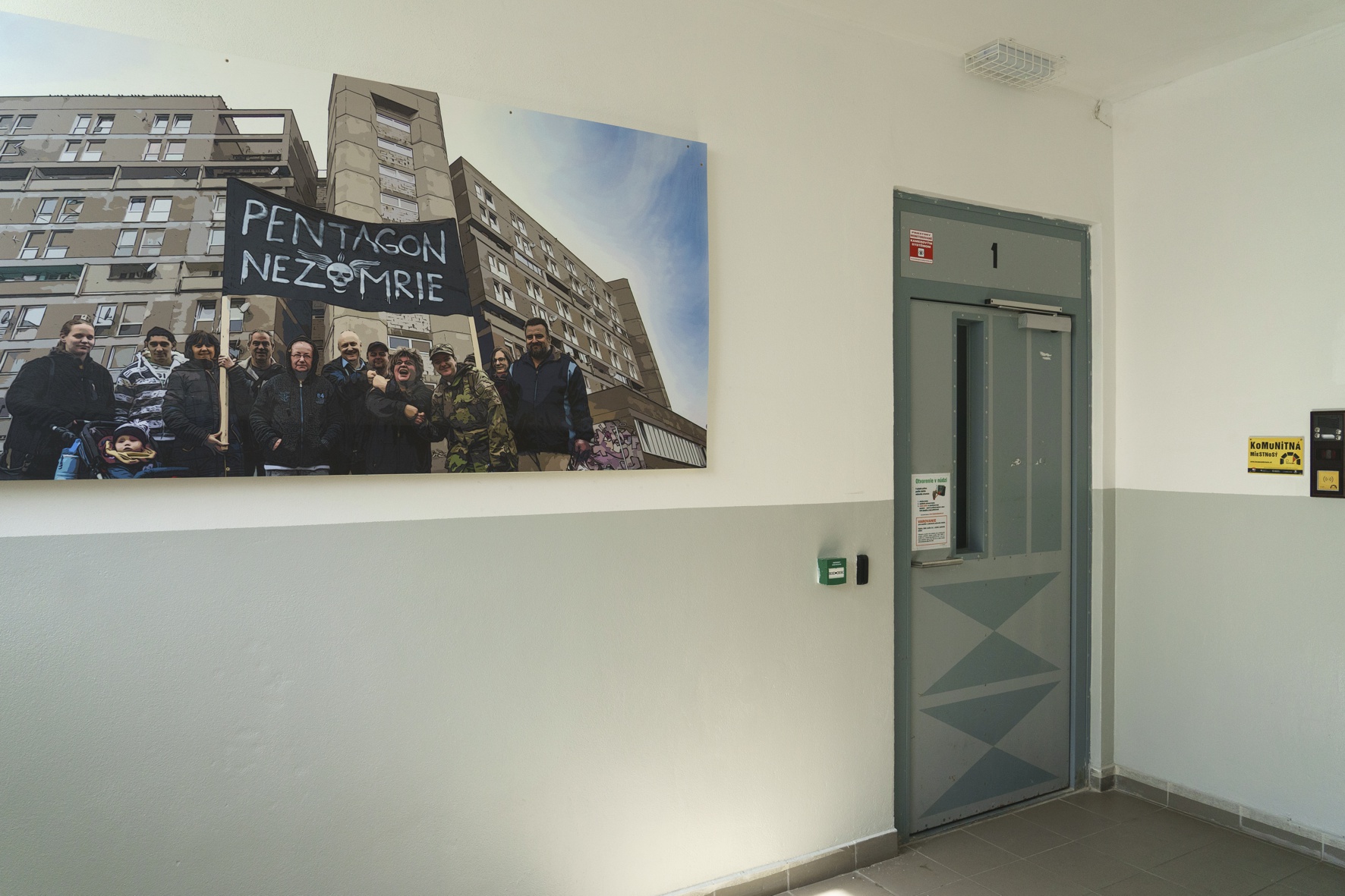 Bezpečnosť bývania na prvom mieste: Pentagon ako dôkaz pic 5 pentagon vestibul