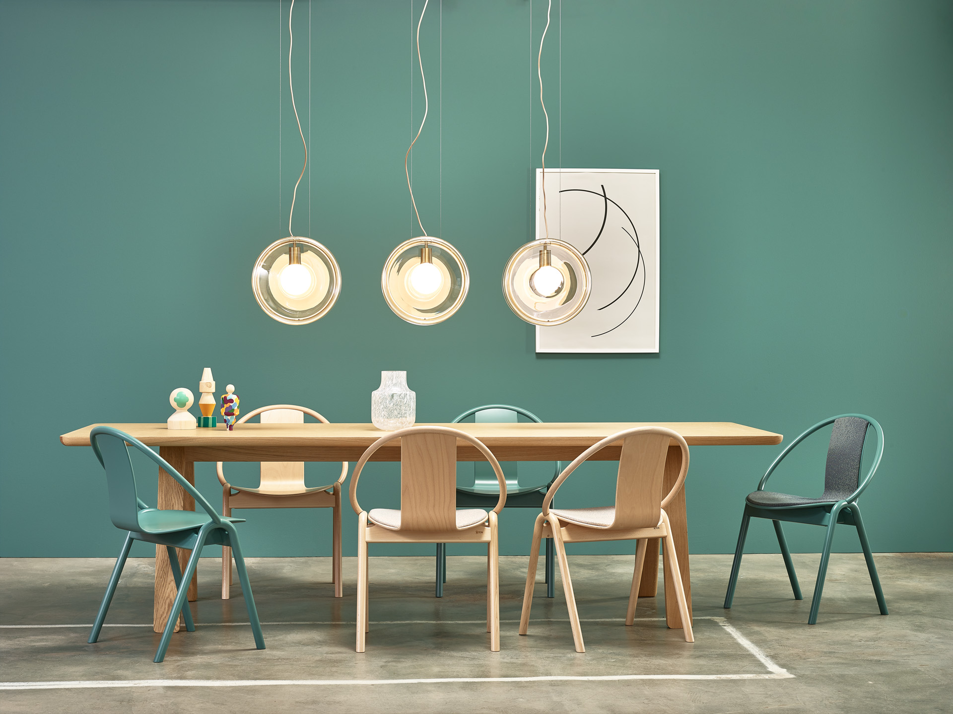TON Again chair Stelvio table