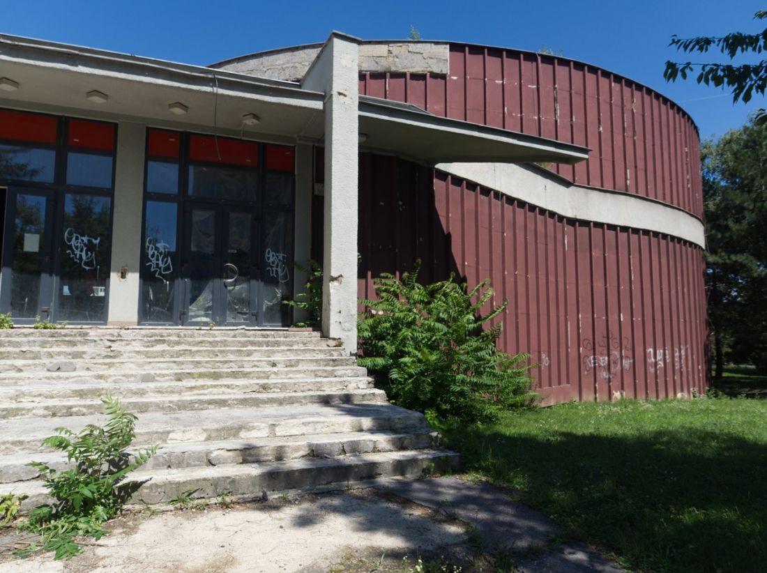 kino druzba exterier
