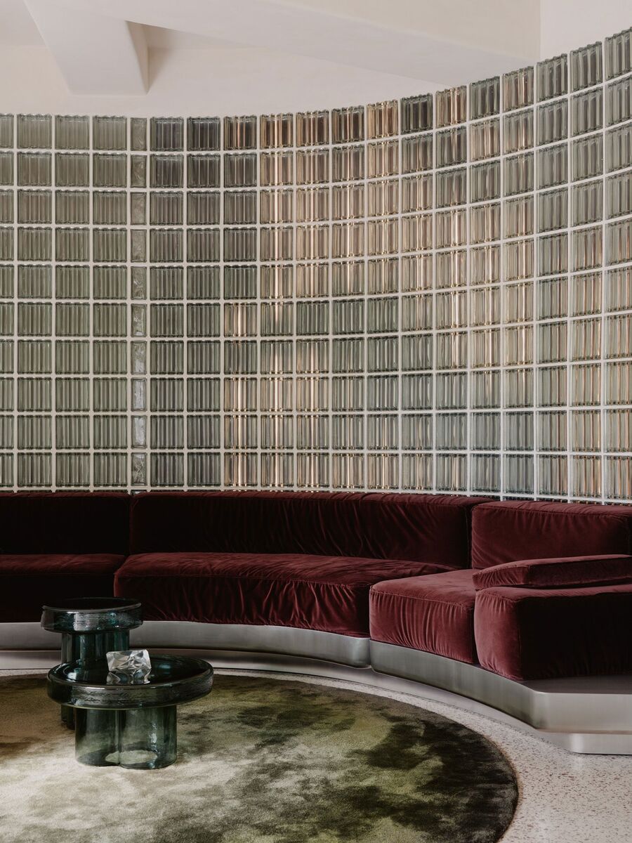 17 b32 berlin studio karhard photo robert rieger yatzer