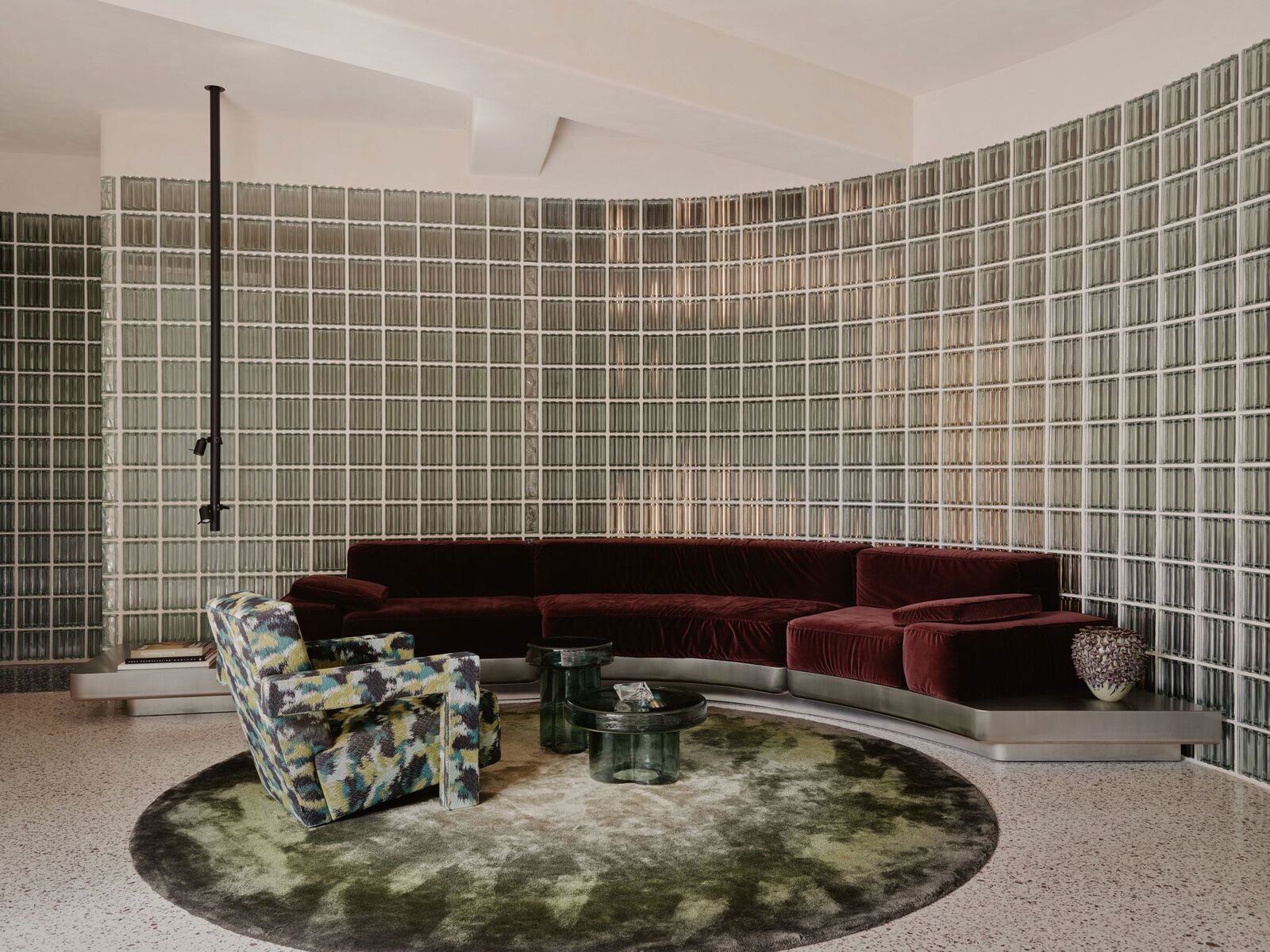 18 b32 berlin studio karhard photo robert rieger yatzer