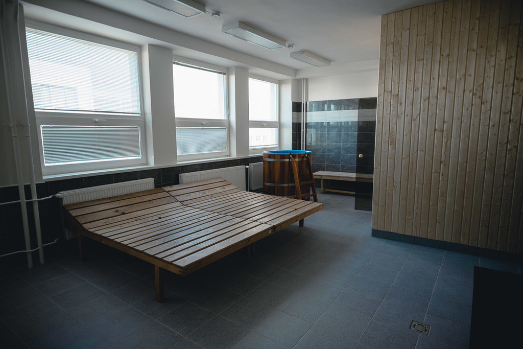 stredna odborna skola trencin rekonstrukcia sauna