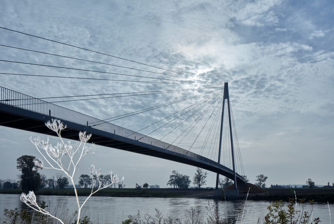 tej blank mourek footbridge in luzec nad vltavou boysplaynice tej blank mourek footbridge in luzec nad vltavou boysplaynice