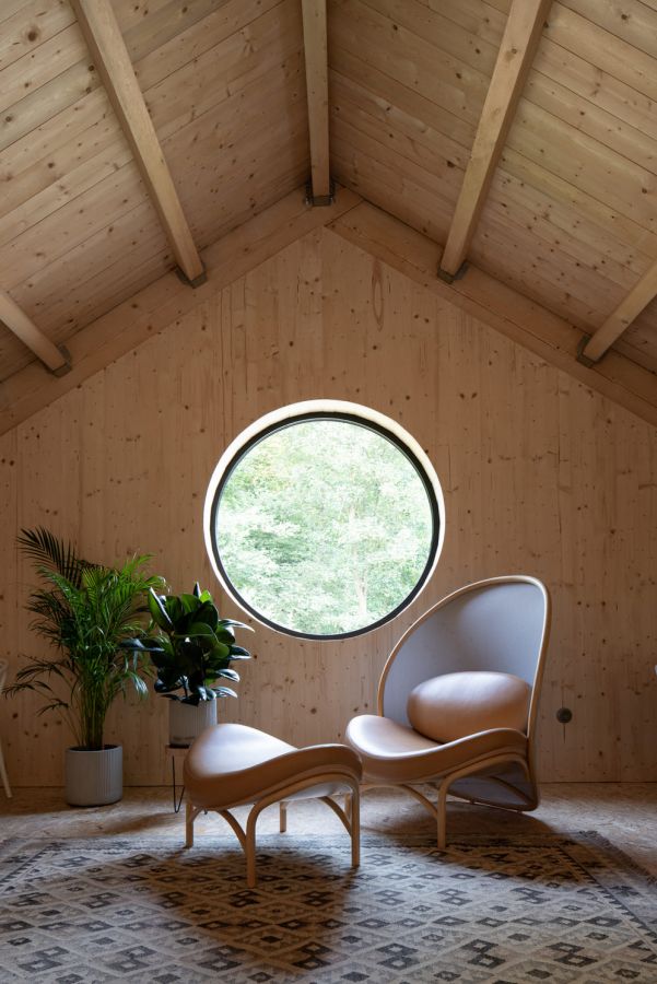 Nas Mlyn photo by alex shoots buildings 4