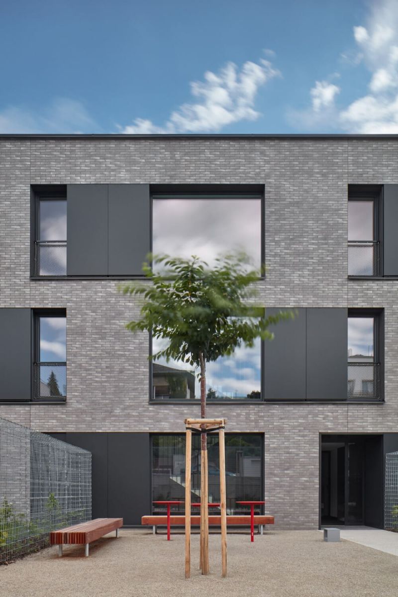 kuba pilar architekti four houses in one boysplaynice kuba pilar architekti four houses in one boysplaynice 14