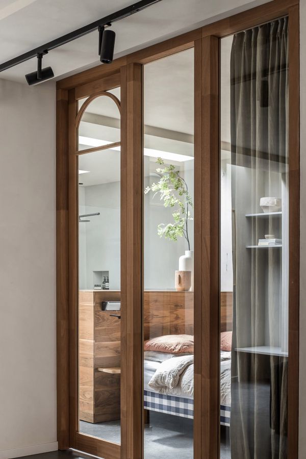 garaz transformacia amsterdam dvere