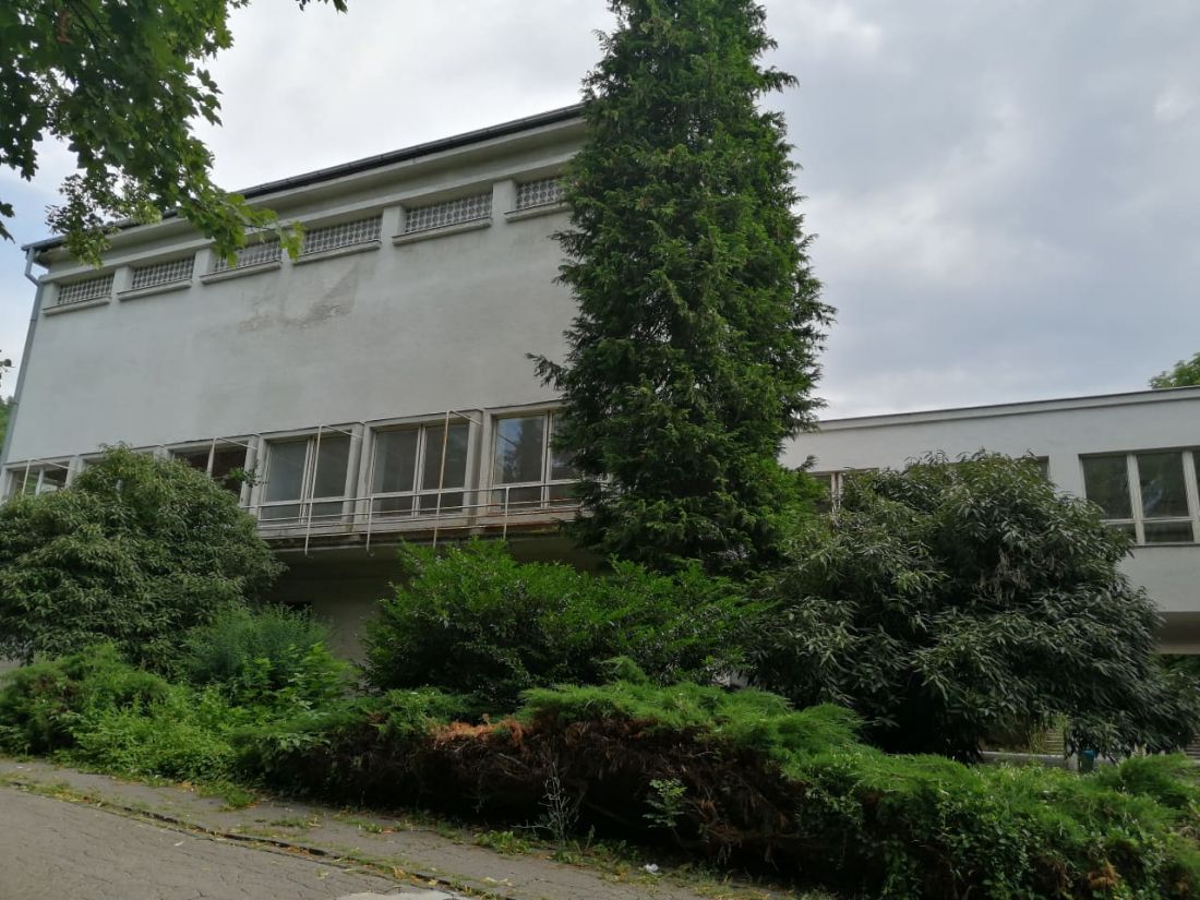 kupele sliac budovy kupele sliac budovy