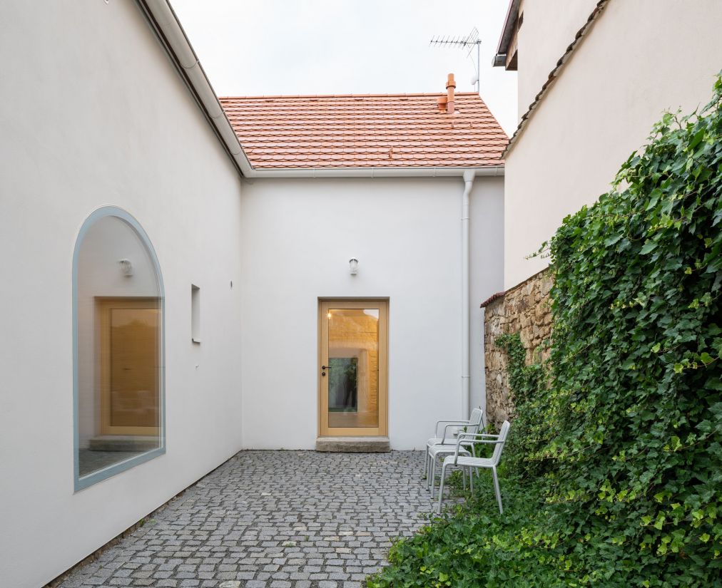atelier 111 kozina house alexshootsbuildings 