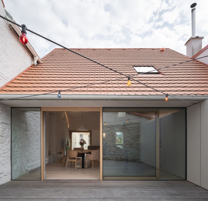 atelier 111 kozina house alexshootsbuildings 