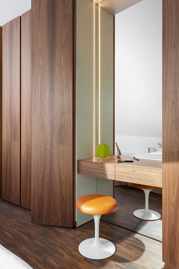 GG house priecky farba apartman rekonstrukcia skrine GG house priecky farba apartman rekonstrukcia skrine