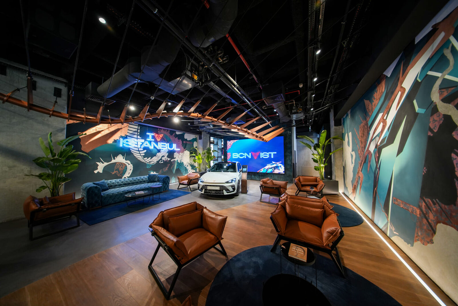 CUPRA opens its 10th CUPRA City Garage in Istanbul concluding an historic year for the brand 