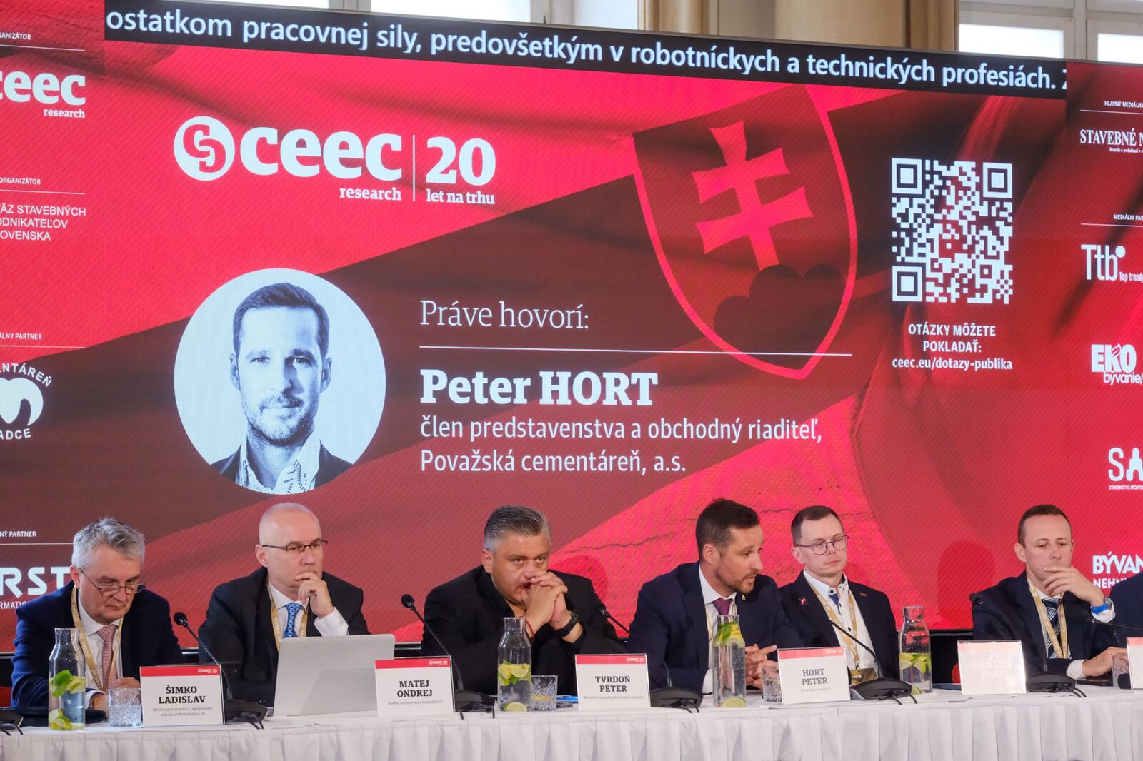 Stretnuti lidrov 4 Stretnuti lidrov 4