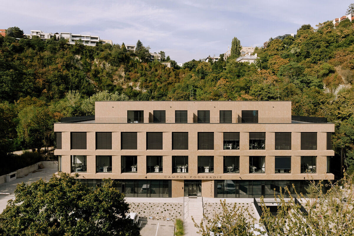 Campus 1