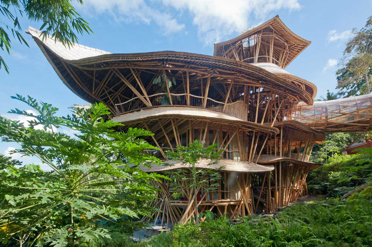 Domy z bambusu sú čarovné a udražateľné
