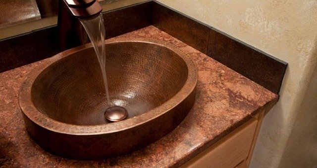Ako na zdravšiu domácnosť: na ktorých predmetoch sa koronavírus udrží najdlhšie?