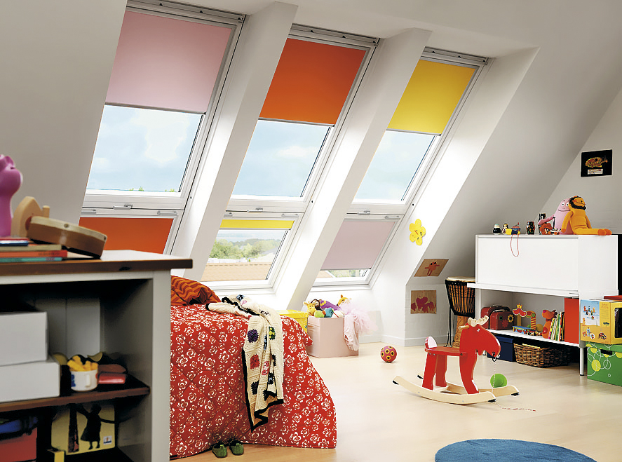Foto_4_cortinas-velux-102670-01-xxl