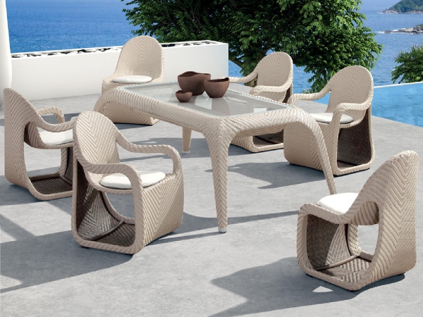 Gardin 04 Fox dinning