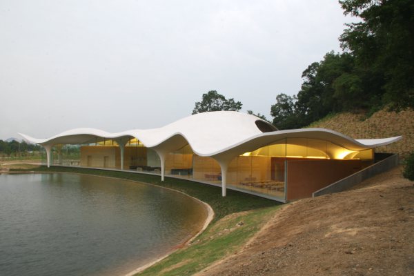 Pritzker Toyo Ito 02 Funeral House