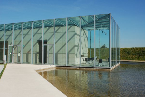 Tadao 04 langen foundation 3