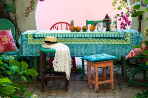 garden party 300x200