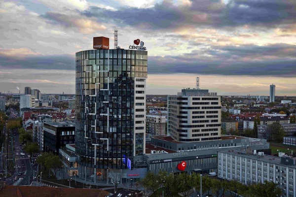 Stavbaroka13 01 hlavna cena central