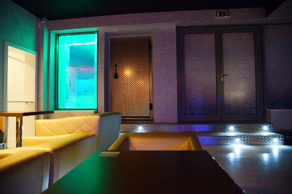 icebar 04