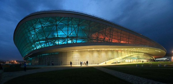 adlerarena 01