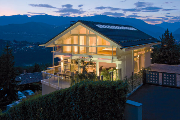 EA - HUF Haus 02 sedlova strecha