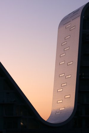 wave 04