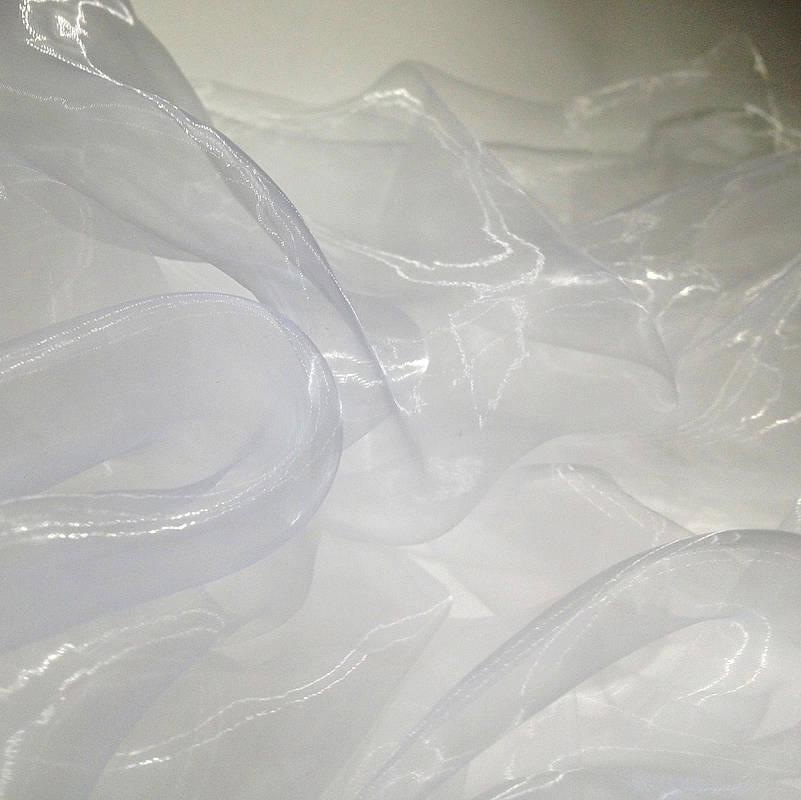 24 Amaike Super Organza