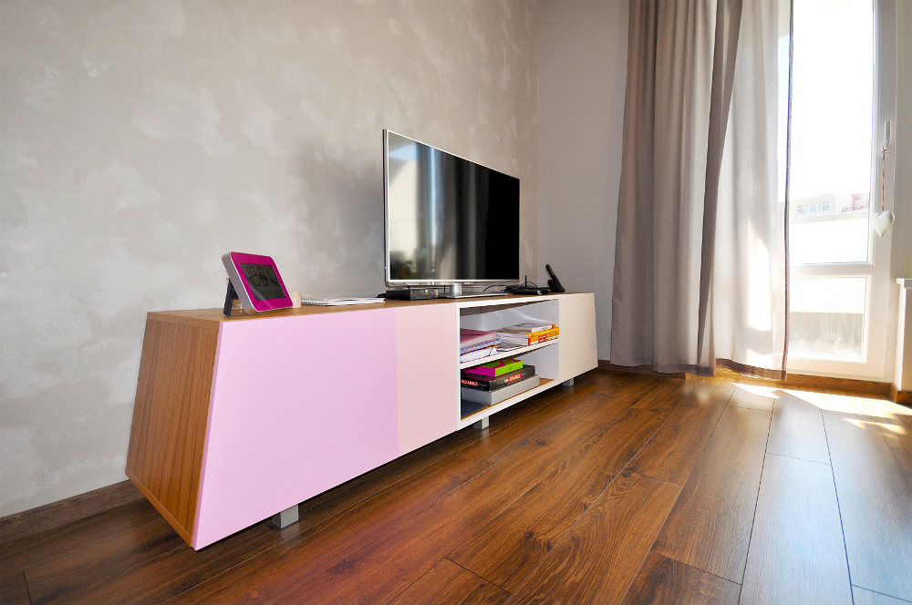 ruzovy byt wood interiers 10