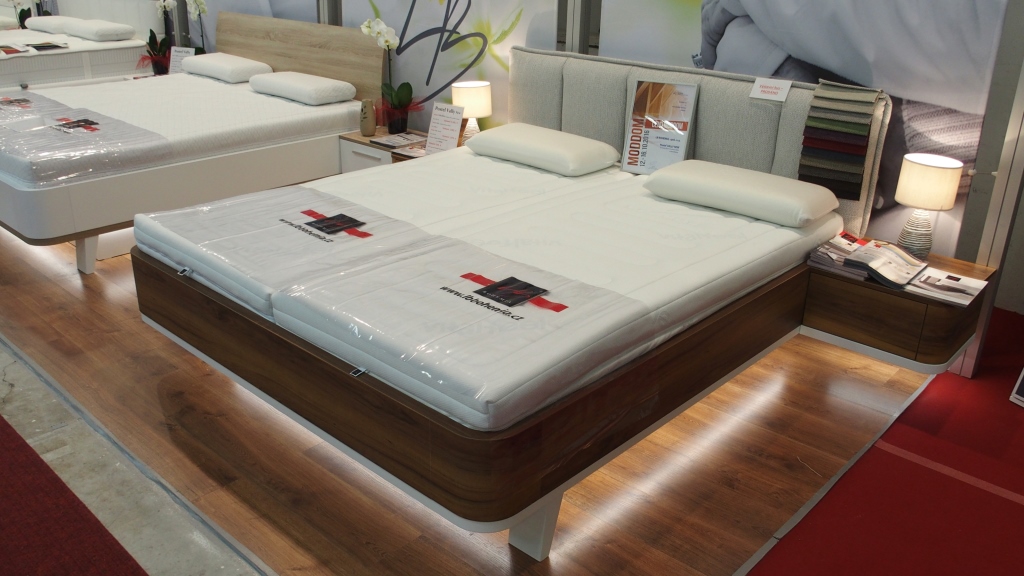 LB BOHEMIA Postel VaLLY NEW