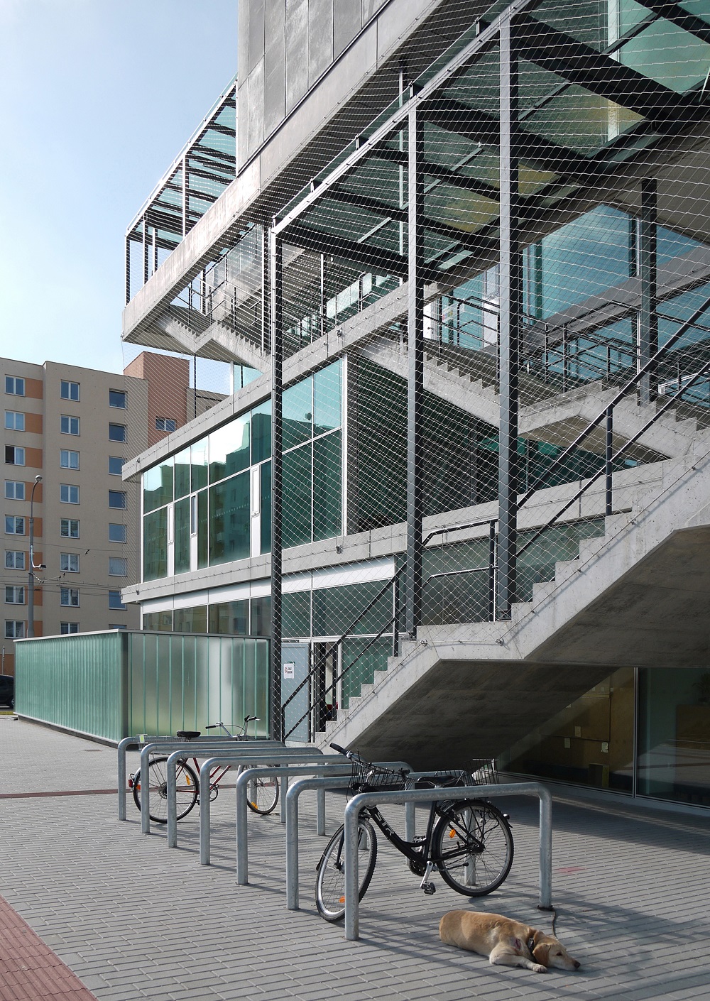 KOMUNITNÍ CENTRUM MÁJ Foto archiv autorů