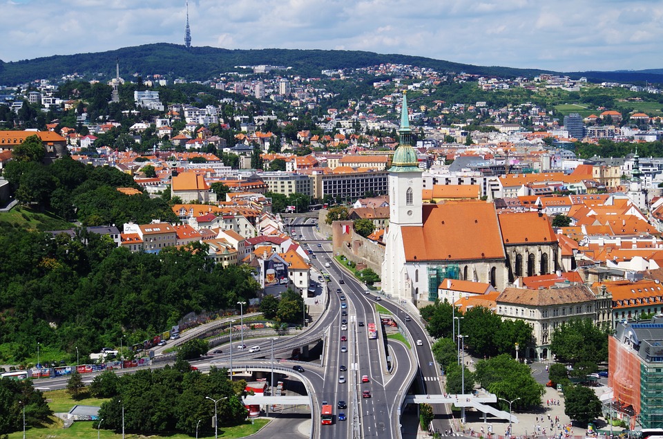 bratislava 1569359 960 720
