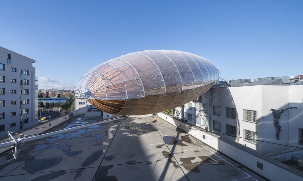 Rooftop Airship by Martin Rajnis and Leos Valka 1 1020x610
