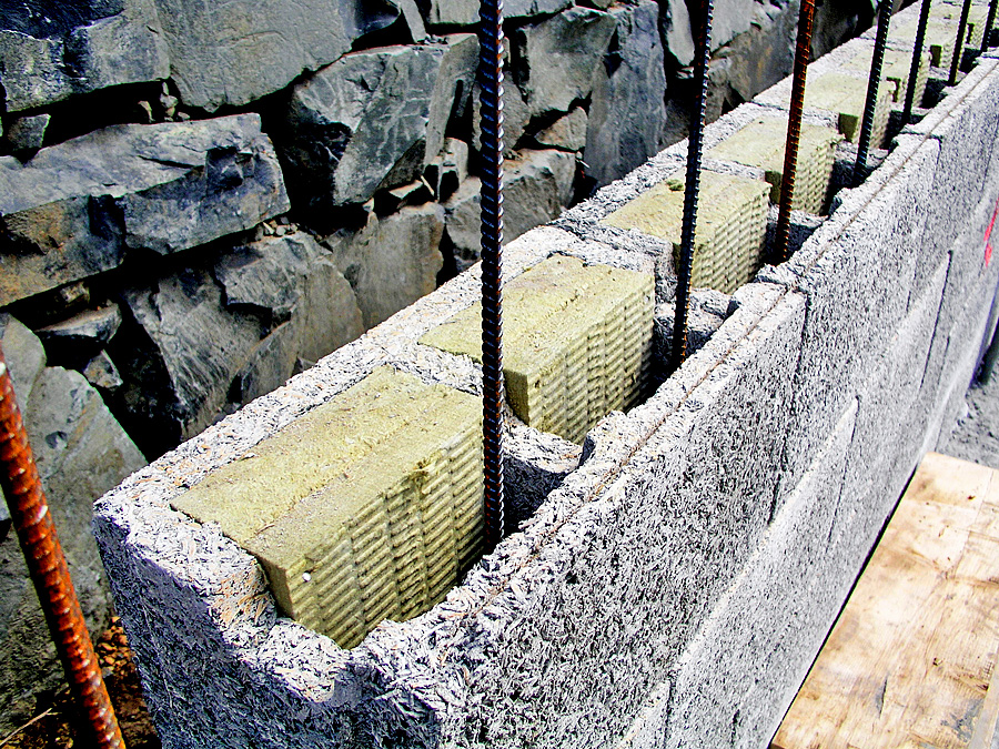 Durisol-Block-Wall-at-Cannon-Beach