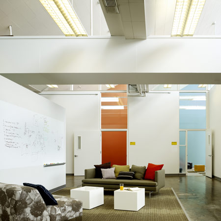 Facebook_current_headquarter_03