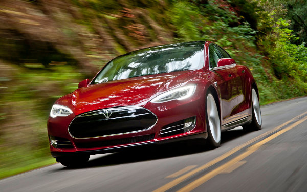Tesla model s 01