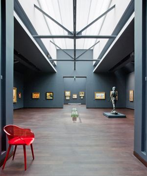 Magis_Cyborg_in_Musee_d_Orsay_300x360